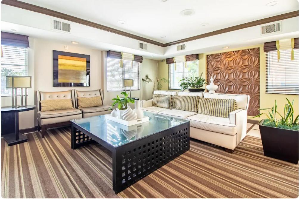 Amazing Vacation & Shopping In San Diego 2 Suits And 3 Bath Fb1 Exterior photo